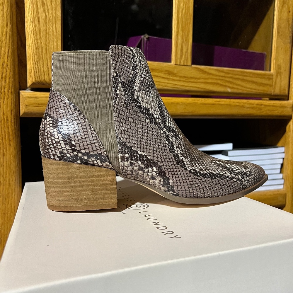 Chinese Laundry Booties